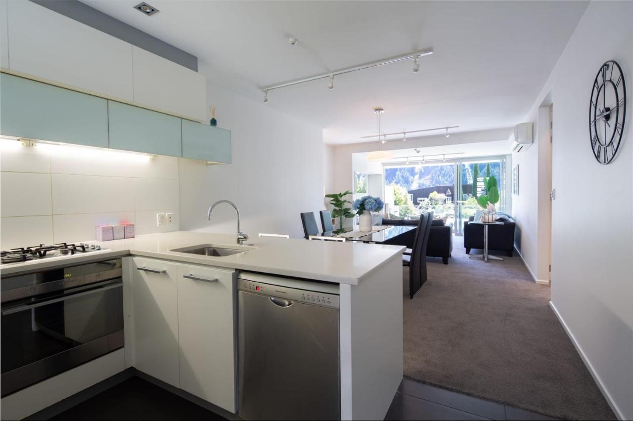 Bowen18 Lake Views Gas Fire Bbq Queenstown Ngoại thất bức ảnh
